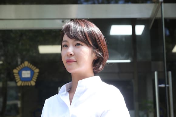 Hwang Jung-eum Faces Potential Prison Term for Embezzlement Allegations